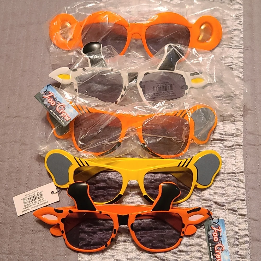 Assorted kids fun sunglasses